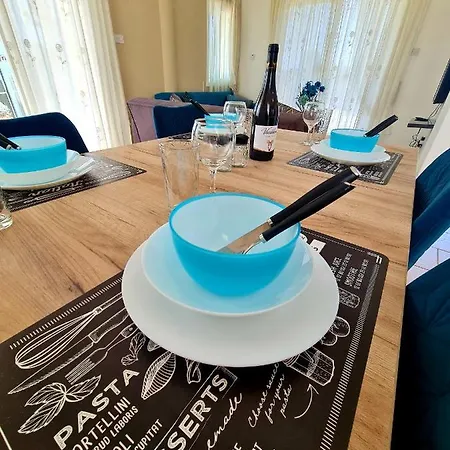 빌라 Anastasia - Stunning Sea View, Cheerful 2 Bedroom 페이야