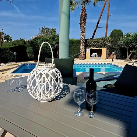 Anastasia - Stunning Sea View, Cheerful 2 Bedroom *