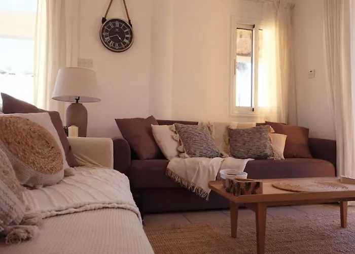 Anastasia - Stunning Sea View, Cheerful 2 Bedroom Vila