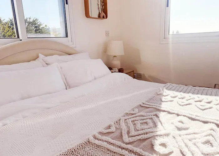 Vila Anastasia - Stunning Sea View, Cheerful 2 Bedroom Pegeia