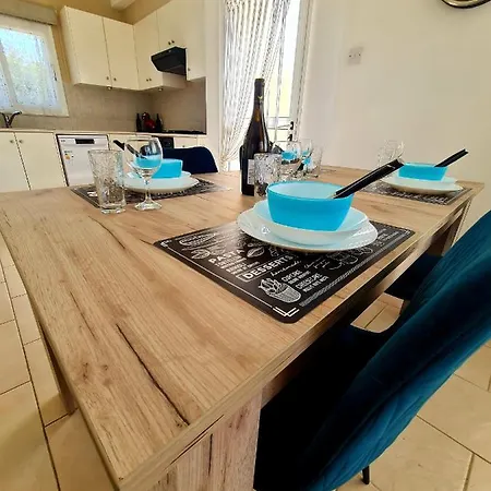 Βίλα Anastasia - Stunning Sea View, Cheerful 2 Bedroom *