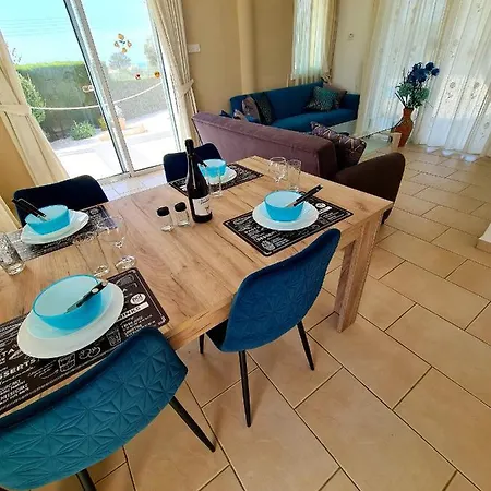 Villa Anastasia - Stunning Sea View, Cheerful 2 Bedroom Pégeia