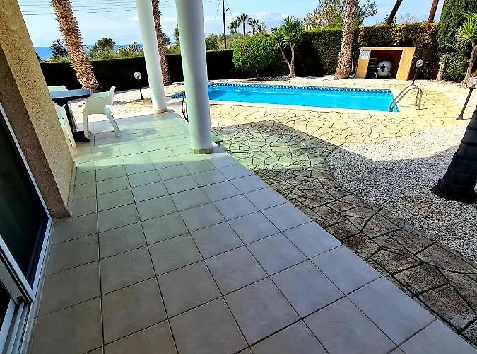 Anastasia - Stunning Sea View, Cheerful 2 Bedroom ペイヤ